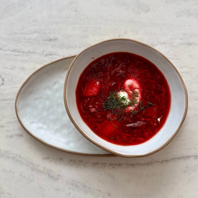 Л Наваристый борщ