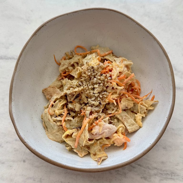 Л Салат с омлетом