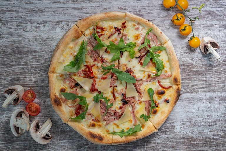 П Пицца Карбонара 0,5