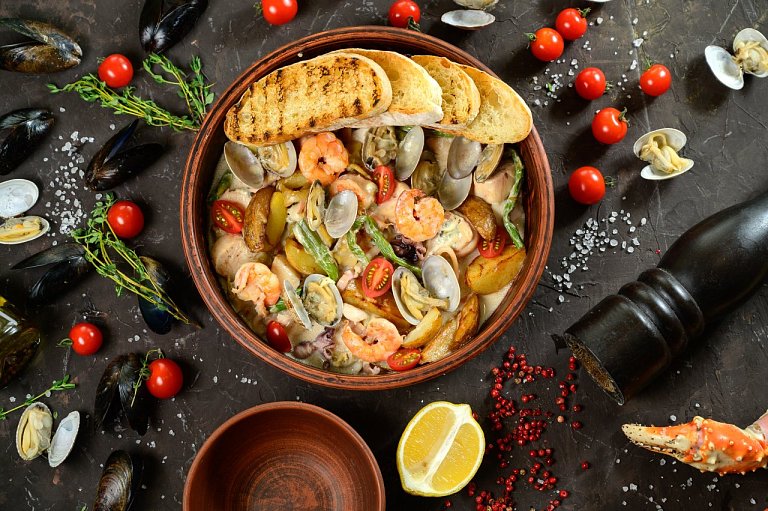 Ю Морские гады в соусе "Dor Blue"