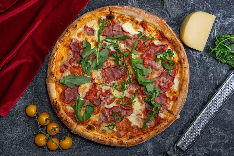 П Пицца Мясное поппури 0,5