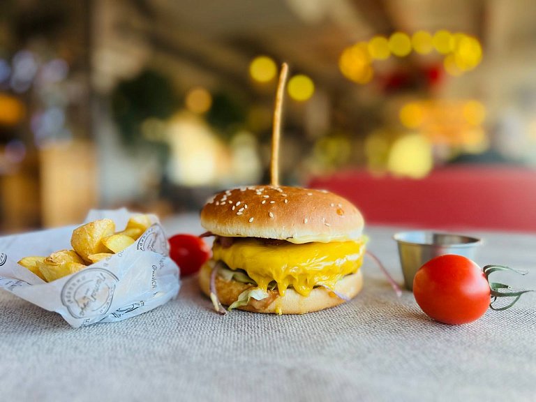 П КОМБО Подружка мясника с картофелем на выбор