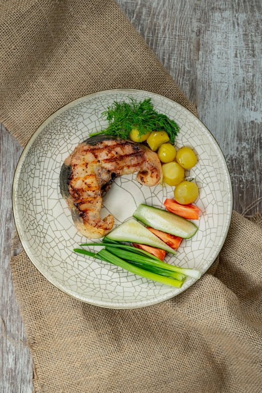 П Осетрина с картофелем