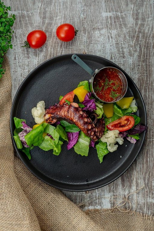 П Осьминог на гриле