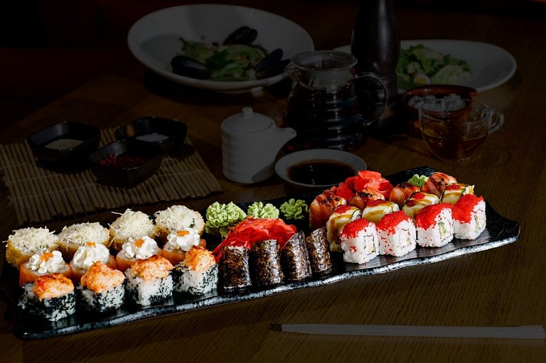 Ю Сет на четверых